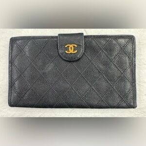 VINTAGE Authentic Chanel Black Quilted Wallet